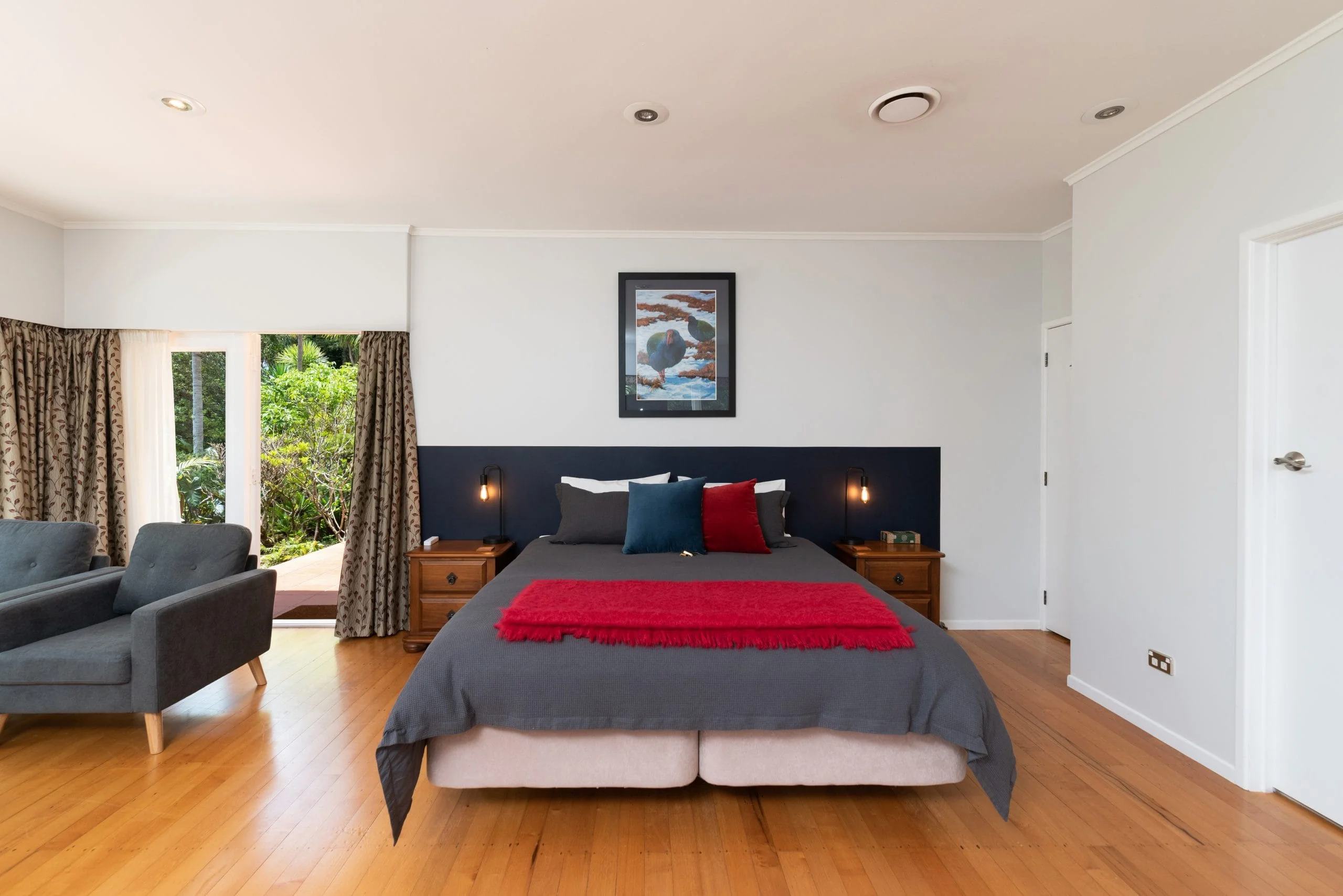 Super-king size bed in the Takahē suite can be configured as two singles.