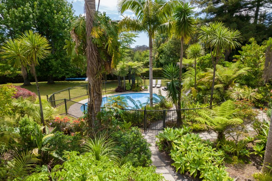 The gardens at Pateke Lodge. Tranquil Kerikeri accommodation surrounded by natural beauty.